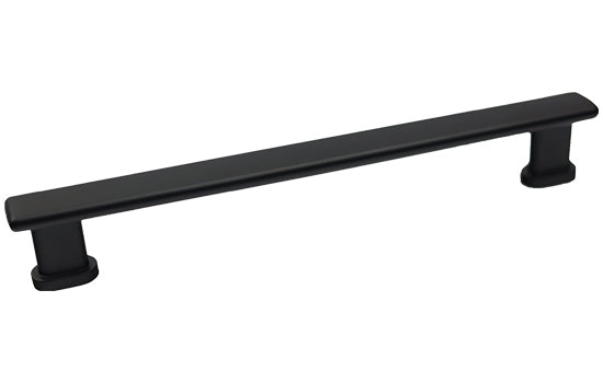 J686-BK - 160mm Center to Center Black Jamison Collection Pull
