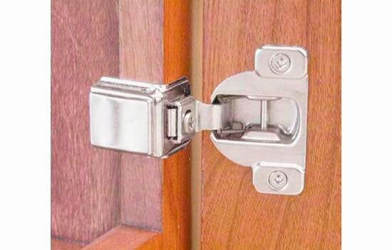 B38C355C.20 - 107 Degree 1-1/4" Overlay Self-closing Screw-on Compact Hinge