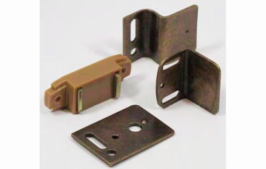 BP9765-3PT - 1-15/16"L Tan Magnetic Catch with 3 Strikes