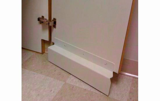 QT4612-3 - 46-1/2" x 3" White Plastic 2 Piece Toe Kick