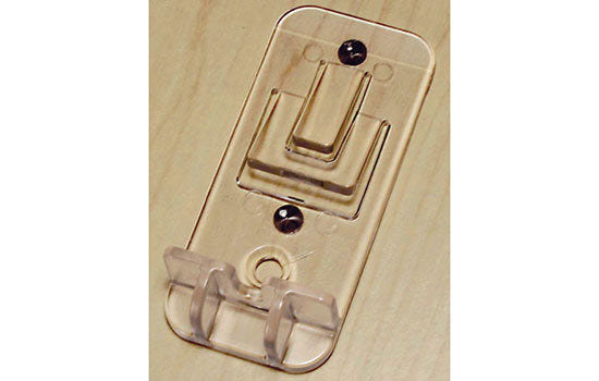 TTB403-00 - 5mm Pin Clear Locking Shelf Clip for 3/4" or 1" Shelves - 100 per Pack