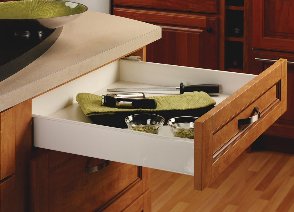 Single-Wall Metal Drawer System, Grass Zargen 6136 (Side Height: 4 5/8")