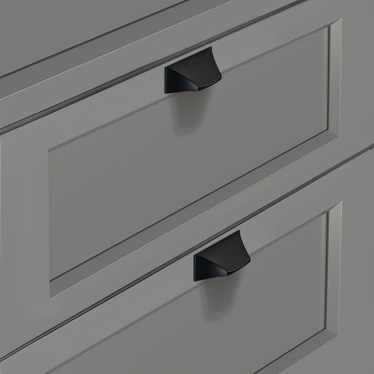 Handle, Zinc Alloy, Fixing Centers 96 mm