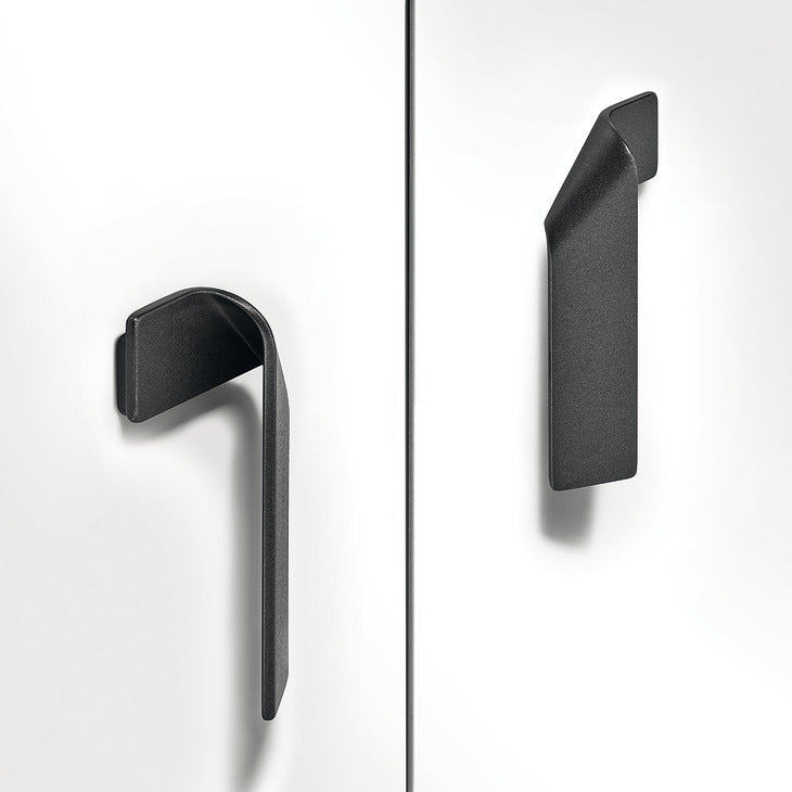 Handle, Zinc