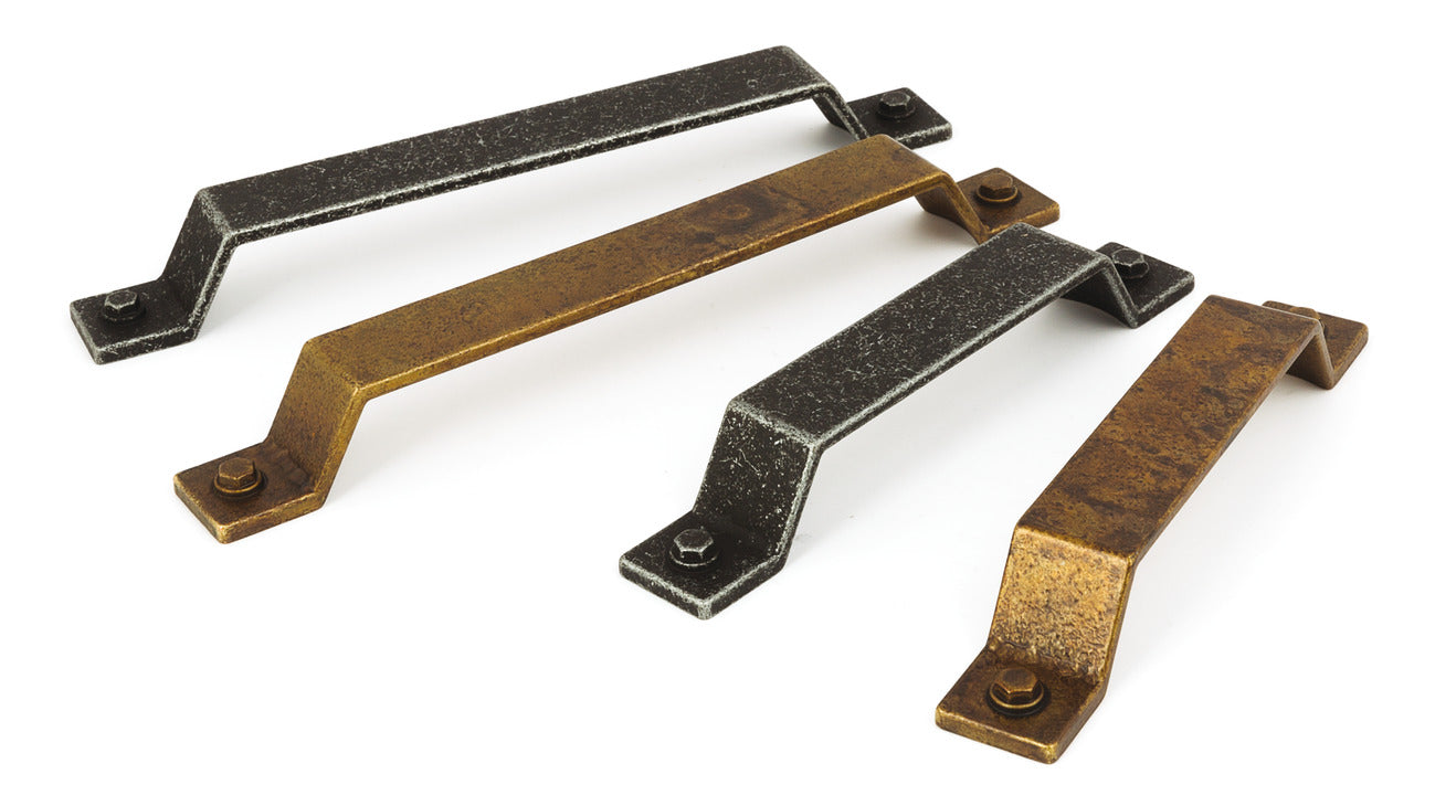 Handle, Zinc