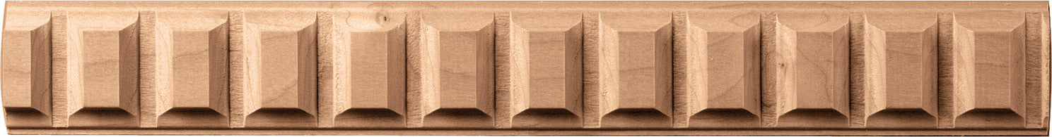 Moulding, 1 1/2" x 11/32" x 96" (H x D x L)